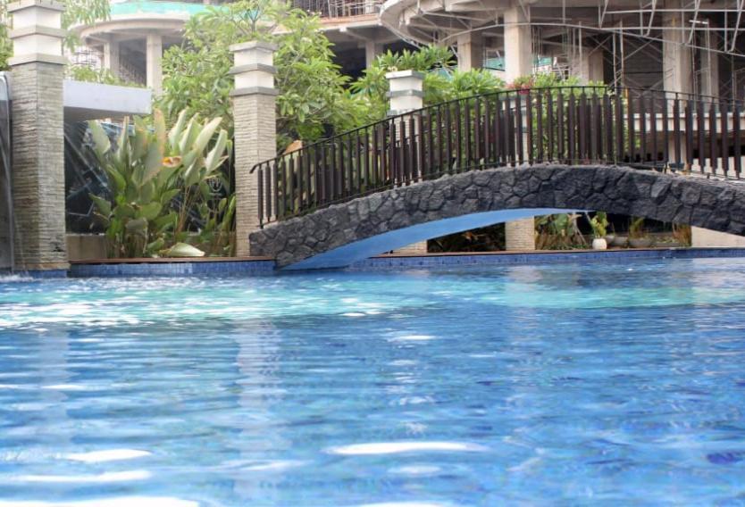 Apartemen Grand Sungkono Lagoon Venetian. Сурабая Екстер'єр фото