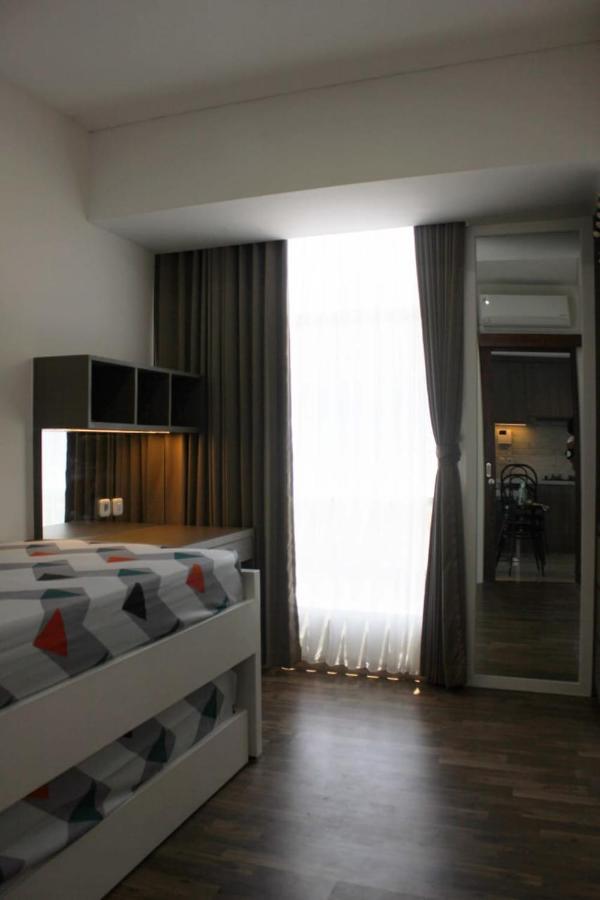 Apartemen Grand Sungkono Lagoon Venetian. Сурабая Екстер'єр фото